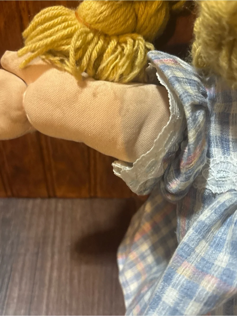 Vintage 1983 Cabbage Patch Doll w Pacifier Blonde/Blue Eyes Plaid Dress